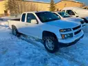 2009 Chevrolet Colorado 4WD EXTENDED CAB PICKUP TRUCK - Must be towed offsite