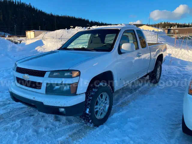 2009 Chevrolet Colorado 4WD EXTENDED CAB PICKUP TRUCK - Must be towed offsite