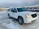 2011 GMC 4WD Yukon XL 5.3L V8 OHV 16V FFV Engine