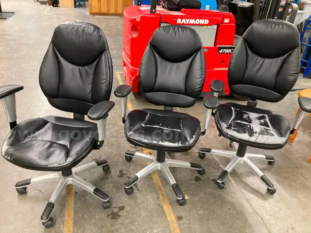 3 Office Chairs