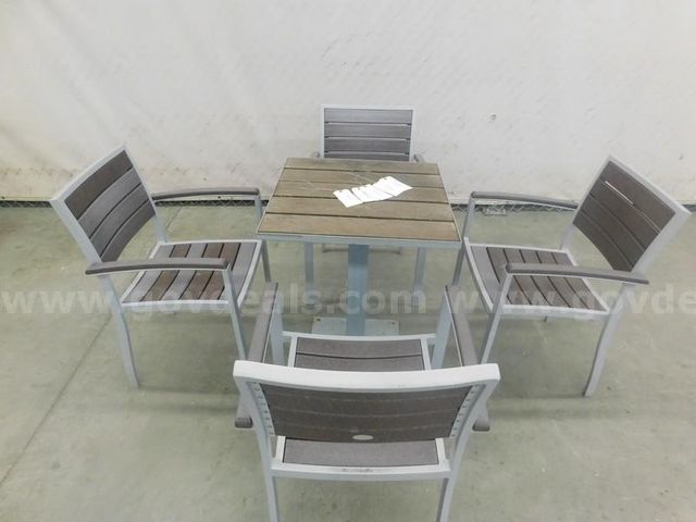 Table & 4 Chairs - C2 | GovDeals