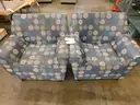 2 Lounge Chairs - B7