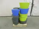 1 Lot of Ottomans - B8