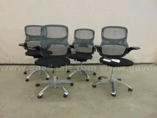 4 Office Chairs - C2
