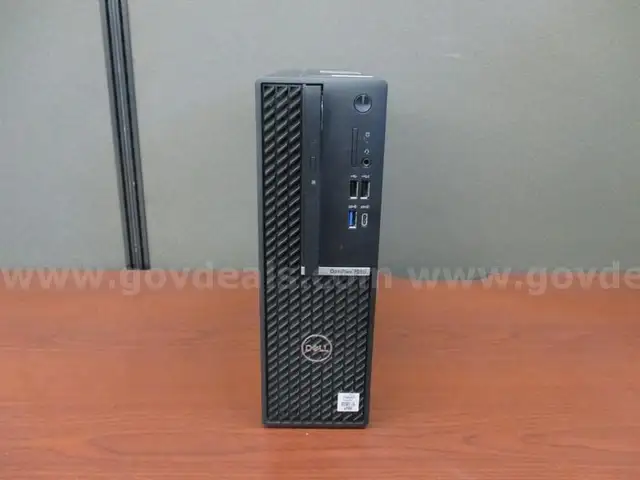 Dell Optiplex Computer - A2