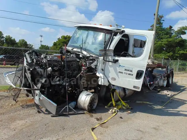 2021 Freightliner 114SD Roll Off Truck - Heavy Shop