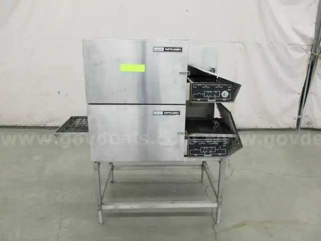 Pizza Oven - B8