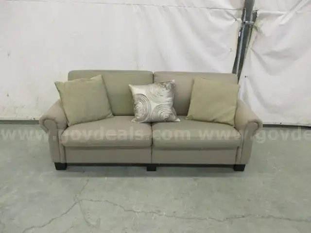 Couch - C2