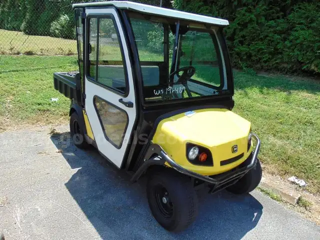 Cushman Golf Cart - Surplus Lot