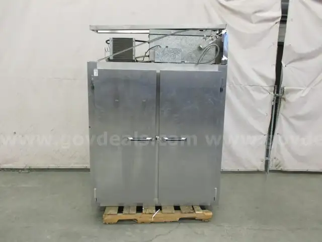 Commercial Freezer - C2
