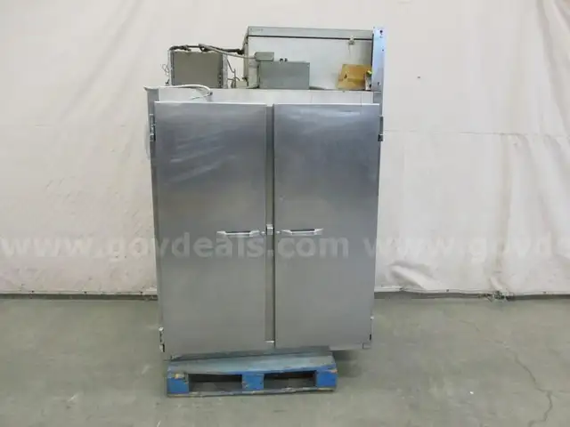 Commercial Refrigerator - C2