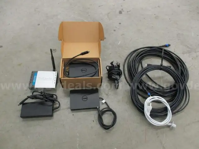 Lot of Office Electronics &#x26; Cables - B1