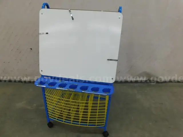 Art Easel - C2