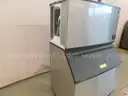 Ice Maker - B8