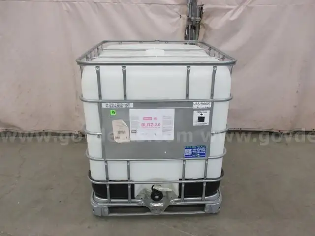 275 Gallon Tank - B6