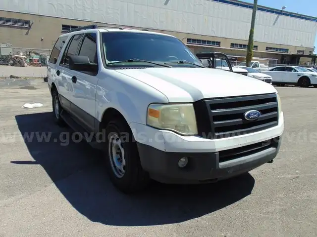 2011 Ford Expedition 4 WD SUV - Surplus Lot