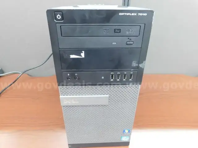 Dell Optiplex Computer - A2
