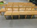 16 Chairs - B6