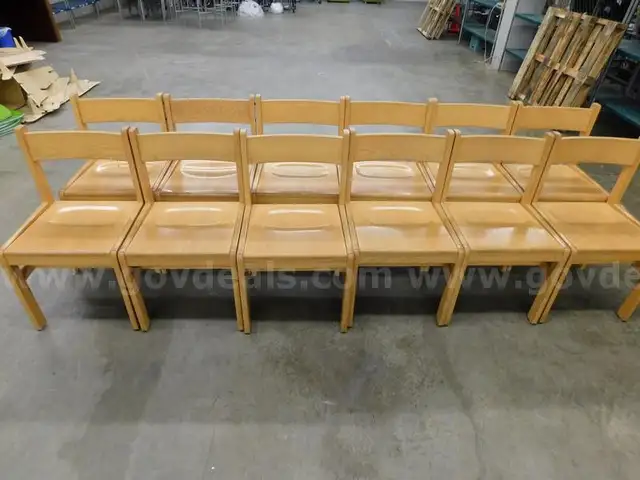 12 Chairs - B6