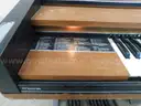 Lowrey Genius Organ - C2