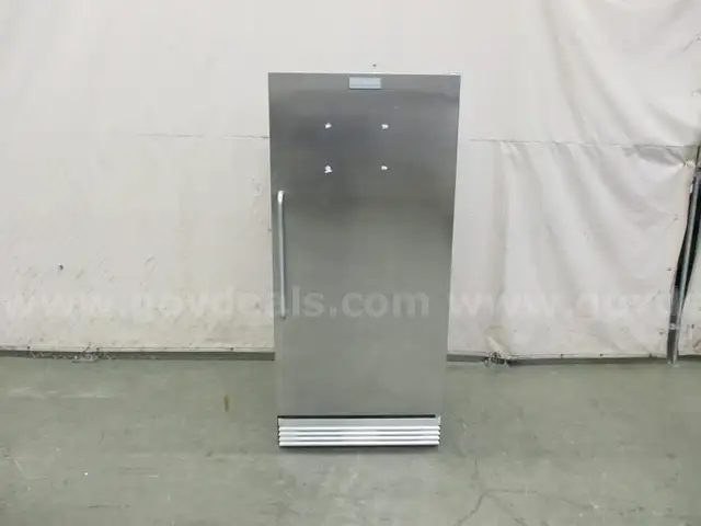 Frigidaire Commercial Refrigerator - C2