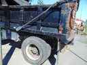 2004 Chevrolet C7C042 - Surplus Lot