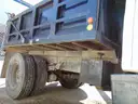 2004 Chevrolet C7C042 - Surplus Lot