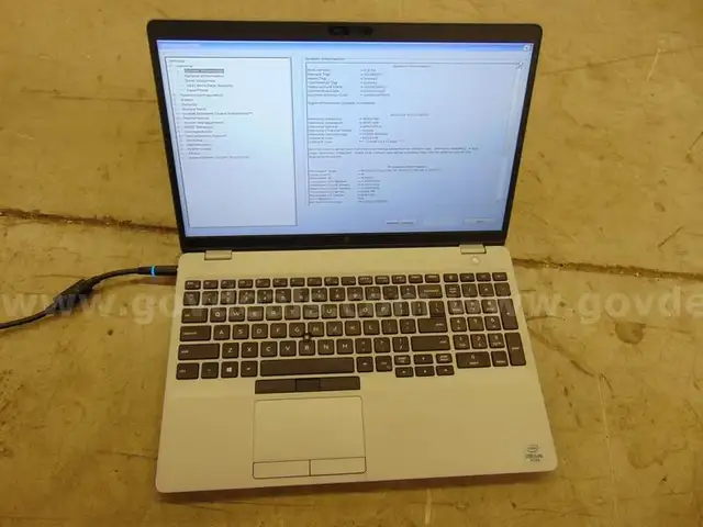 Dell Latitude Laptop - A7