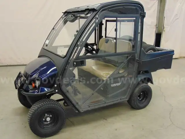 Cushman Golf Cart - Surplus Lot