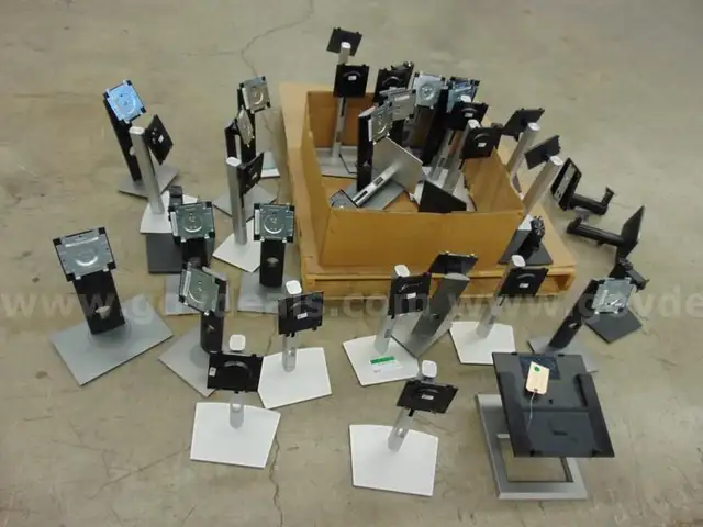 Lot of Monitor Stands - C5