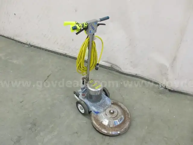 Mastercraft Buffer - B6