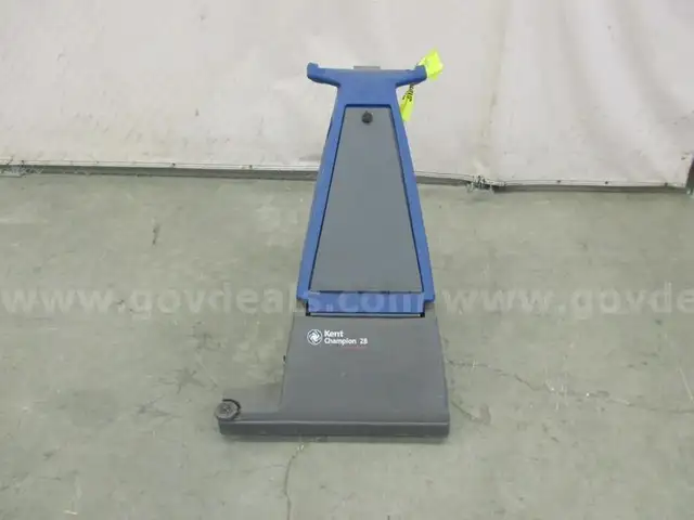 Commercial Vacuum - B6