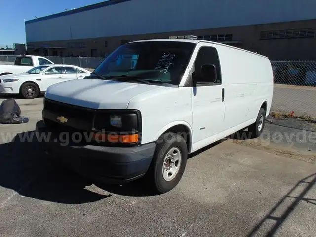 2013 Chevrolet 3500 Van - Surplus Lot