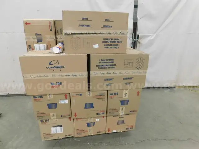 1 Lot of Styrofoam Cups - B2