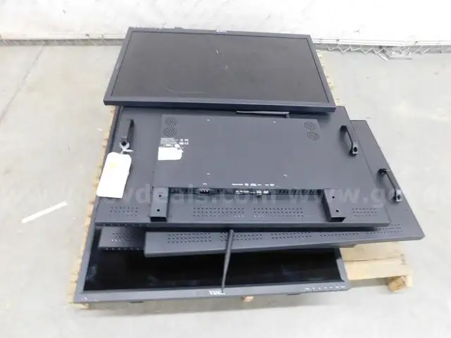 10 Viewz 32" Monitors - B6