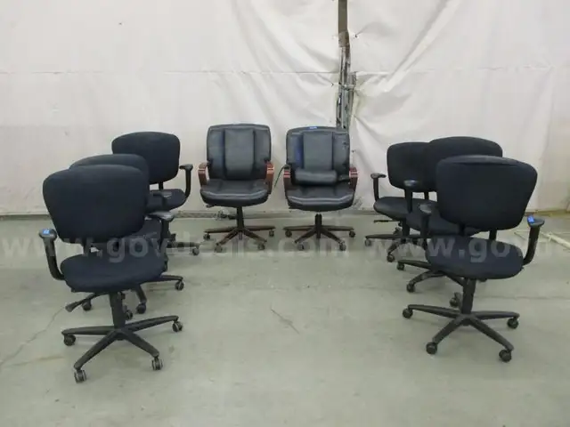 8 Office Chairs - B2