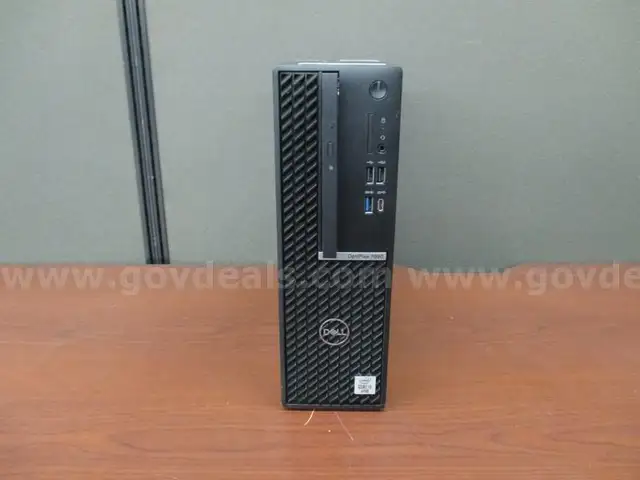 Dell Optiplex Computer - A2