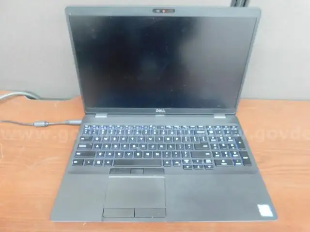 Dell Latitude Laptop - A7