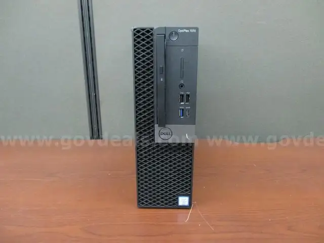 Dell Optiplex Computer - A2