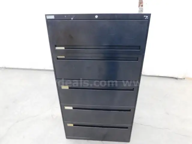 File Cabinet - B7