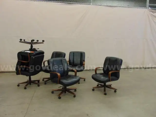 6 Office Chairs - B3