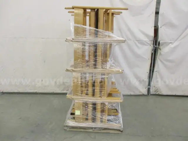 Pallet of Chairs - B8