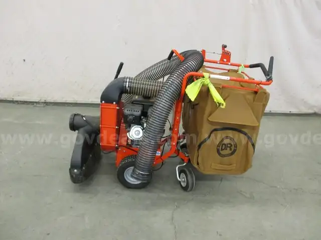 Yard Chipper Vacuum - B5