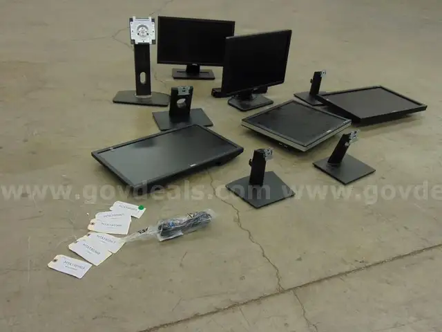 5 Monitors - A6