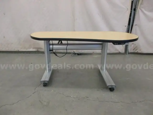 Electric Table - B8