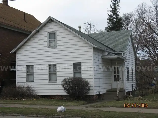 516 EAST 7TH  ERIE (14-010-016.0-232.00)