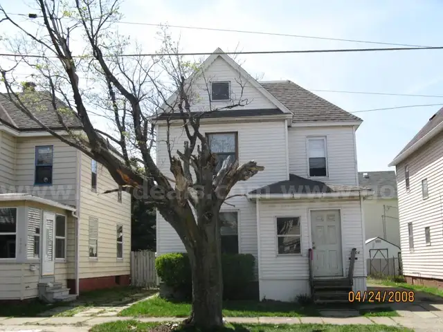 2406 PENNSYLVANIA   33 X 90 ERIE (18-050-0.420-205.00)