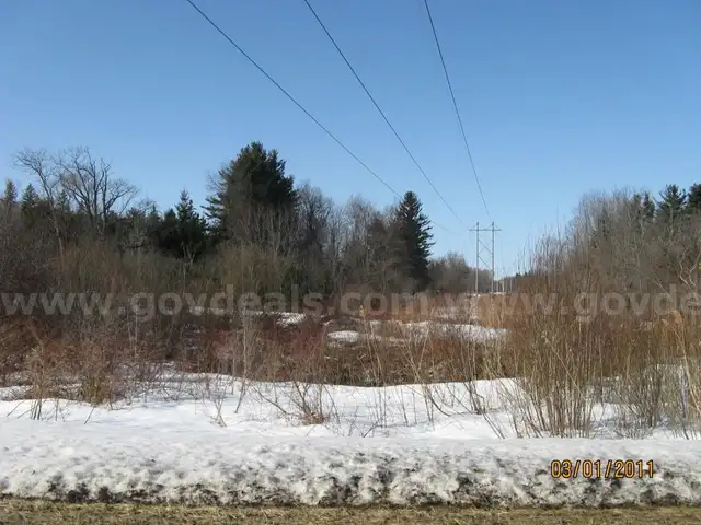 ZWILLING RD E  208.48 X 100  LOT - SUMMIT TOWNSHIP (40-014-088.0-027.01)