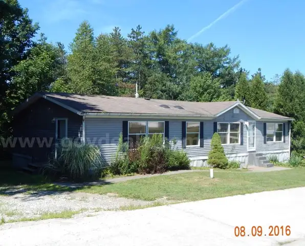 502 MOOSE DR. - TRAILER ONLY - SUMMIT TOWNSHIP (40-014-088.2-005.73)