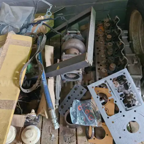 Crane 4-Cylinder Scrapped Cylinder Head and Turbo Unit.